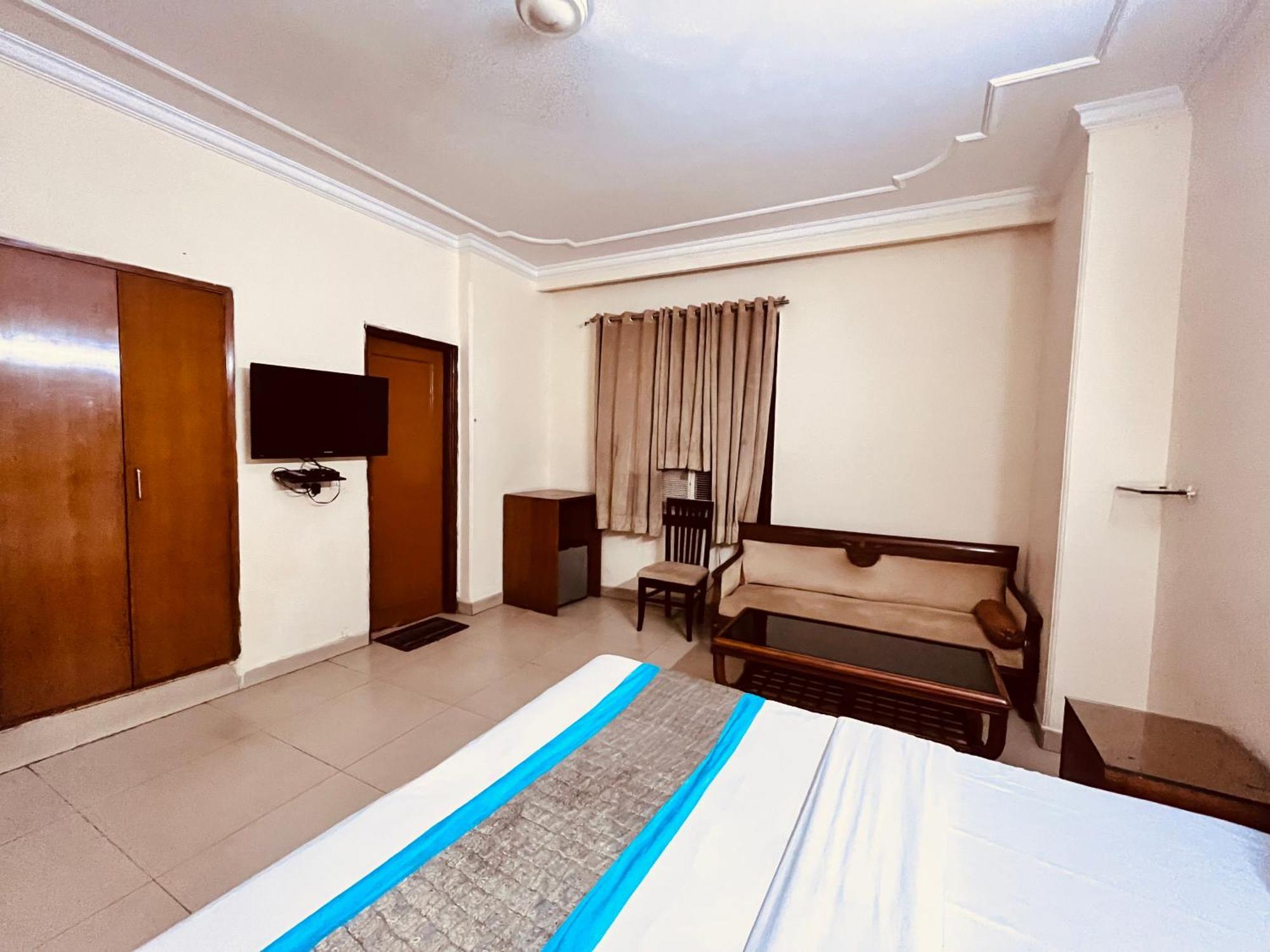 Ashoka Hotel Karol Bagh Delhi นิวเดลี ภายนอก รูปภาพ